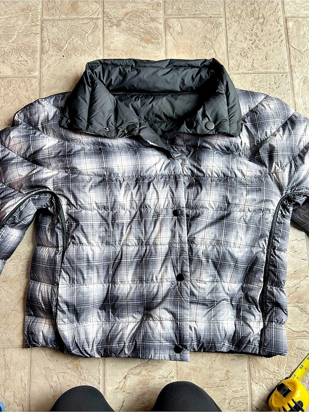 Pendleton Black Plaid reversible Puffer Jacket in Gray & Black